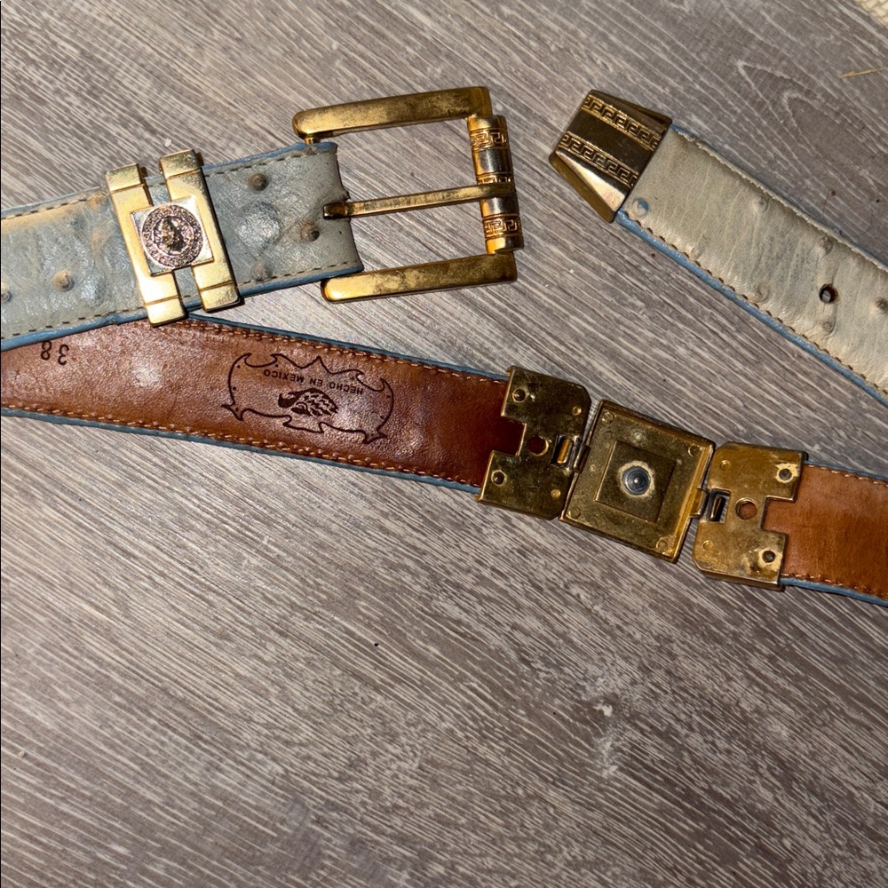 Vintage Gianni Versace look belt . Very old.unisex